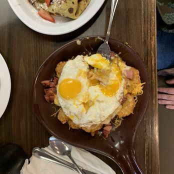 Lincoln Square Pancake House - German Skillet - Breakfast & Brunch Near Me - Indianapolis, Indiana Lincoln Square Pancake House - German Skillet - Breakfast & Brunch Near Me - Indianapolis, Indiana