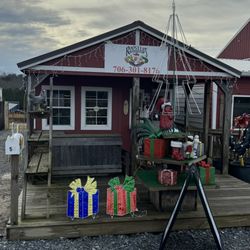 Rooster’s Markets
