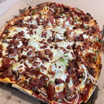 Maciano's Pizza & Pastaria - The Works on thin crust, minus the olives. So good!! - Pizza Near Me - Aurora, Illinois