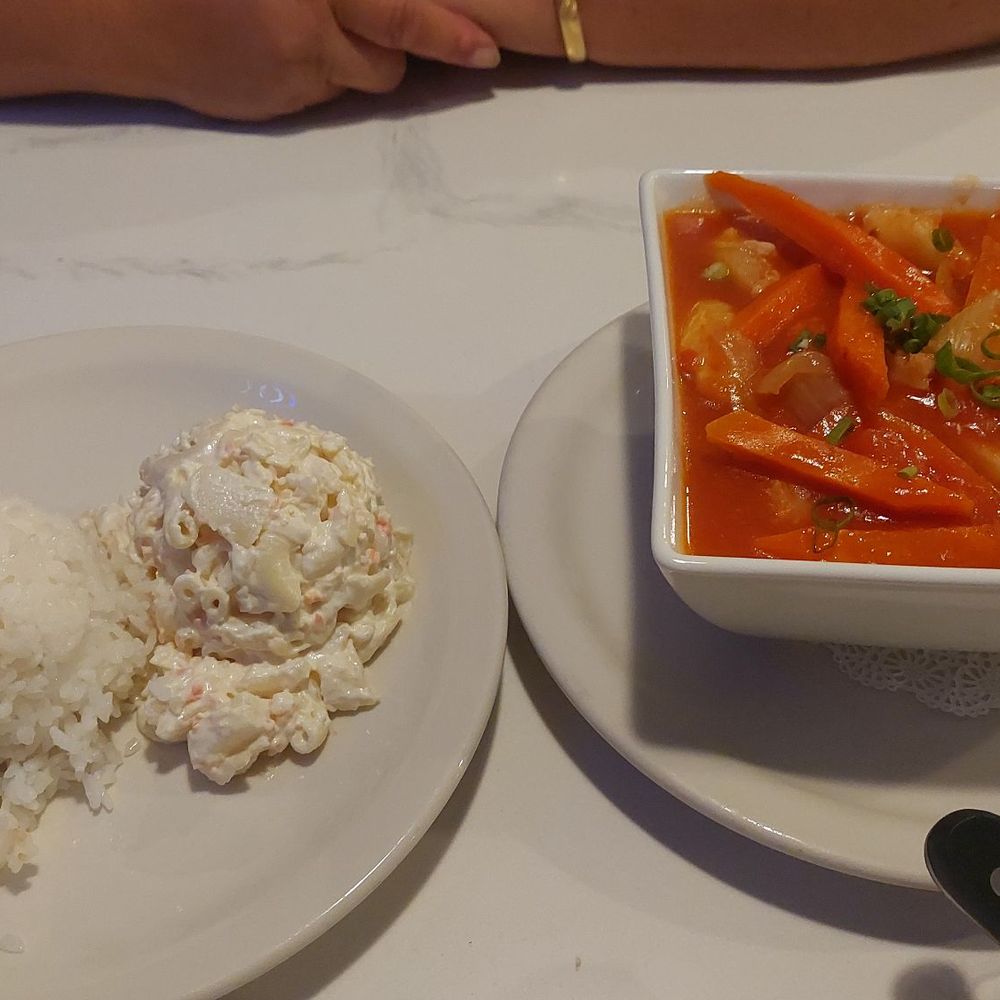 Eagle Cafe - Tripe stew mac and white rice. Other options are toss salad and brown rice - Breakfast & Brunch Near Me - Honolulu, Hawaii Eagle Cafe - Tripe stew mac and white rice. Other options are toss salad and brown rice - Breakfast & Brunch Near Me - Honolulu, Hawaii