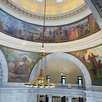 Utah State Capitol - Landmarks & Historical Buildings Near Me - Salt Lake City, Utah