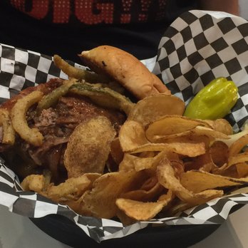 Gettin' Basted - Pulled pork burger and homemade chips - Barbeque Near Me - Branson, Missouri Gettin' Basted - Pulled pork burger and homemade chips - Barbeque Near Me - Branson, Missouri