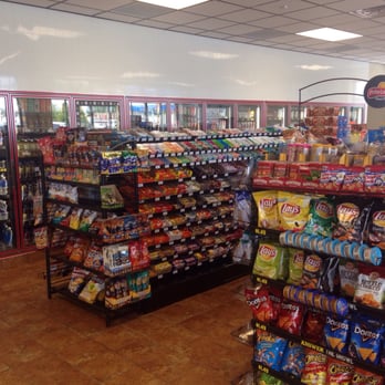 Bayouside D&D - a view of a grocery store - Convenience Stores Near Me - Thibodaux, Louisiana