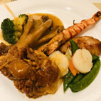 綠茵閣餐廳 - International Night with Asian & Western dishes - Restaurants Near Me - Hong Kong, HK