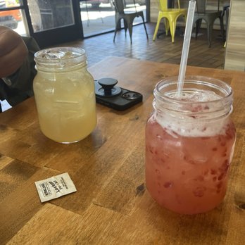 Madrez Cafe - Coffee & Tea Near Me - Flagstaff, Arizona