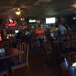 Willowes Bar and Grill - Good atmosphere