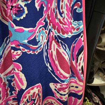 Tide Cleaners - More wrinkles - Sewing & Alterations Near Me - Sarasota, Florida