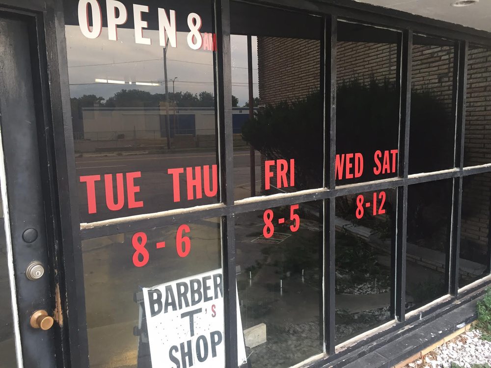 T’S BARBER SHOP Updated September 2024 509 Woodlawn Rd, Lincoln, Illinois Barbers Phone