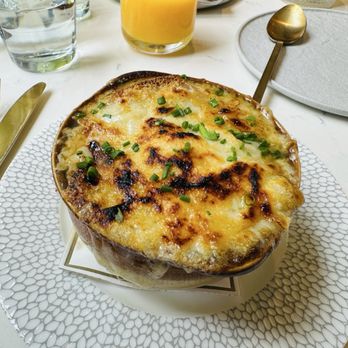 Julii - French onion soup - French Near Me - North Bethesda, Maryland