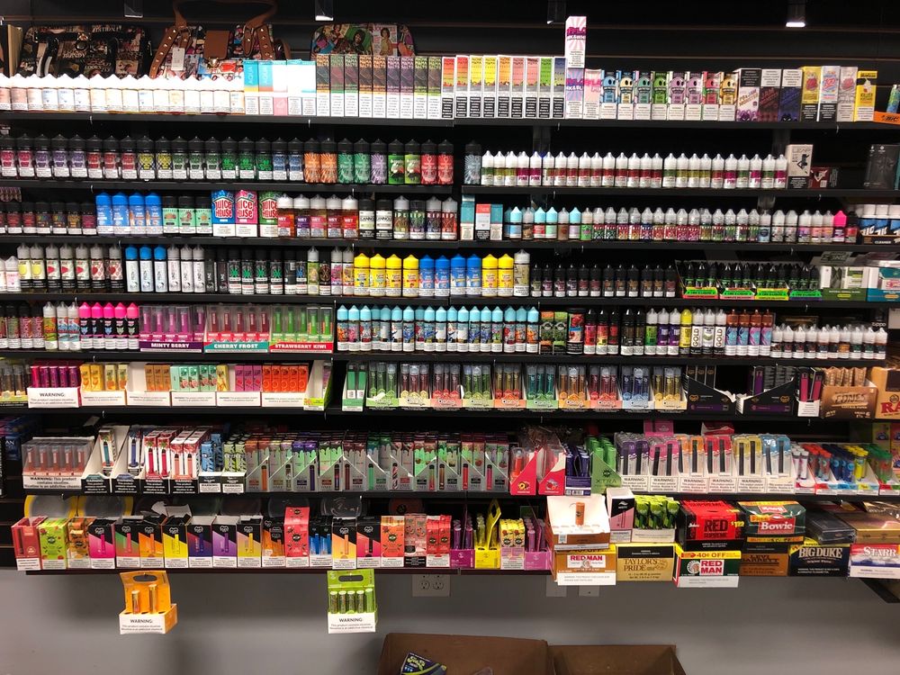 NEW HOPE TOBACCO AND VAPE SHOP 28 Photos 5324 New Hope Commons Blvd