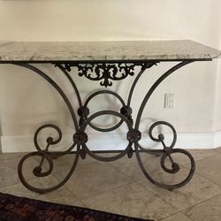 Penn Valley Fire Auxiliary Thrift Store - Solid iron table base