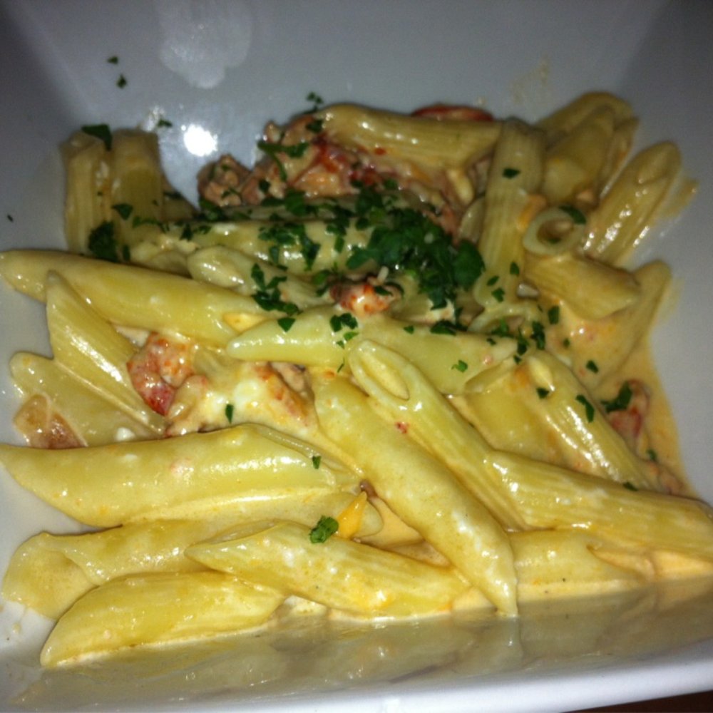 FishBar - Lobster Mac n Cheese - Seafood Near Me - Manhattan Beach, California