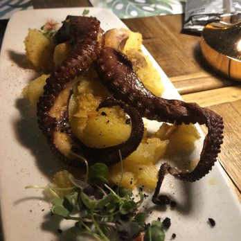 La Bernarda - Pulpo - Tapas Bars Near Me - Seville, SE La Bernarda - Pulpo - Tapas Bars Near Me - Seville, SE