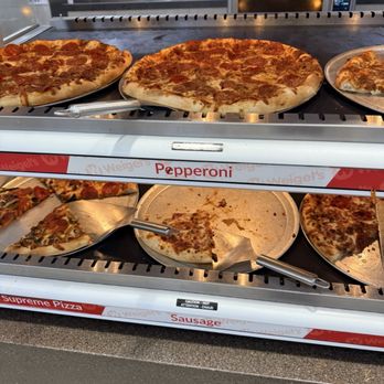 Weigel’s - Pizza by the slice - Gas Stations Near Me - Sevierville, Tennessee Weigel’s - Pizza by the slice - Gas Stations Near Me - Sevierville, Tennessee