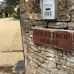 Secret Cottage Cotswold Tourism Tours