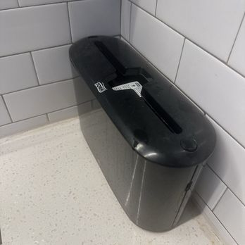 Backyard - Dallas - No Paper Towels in the bathroom - New American Near Me - Dallas, Texas