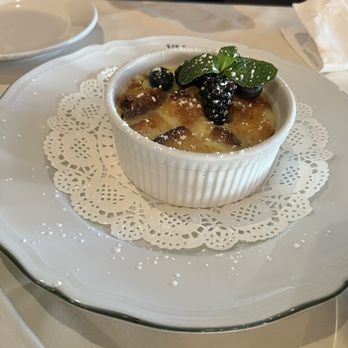 Via Alloro - Bread pudding - Italian Near Me - Beverly Hills, California Via Alloro - Bread pudding - Italian Near Me - Beverly Hills, California
