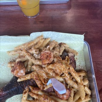 Turkey Leg Paradise - Cajun pasta turkey - Barbeque Near Me - Dallas, Texas Turkey Leg Paradise - Cajun pasta turkey - Barbeque Near Me - Dallas, Texas