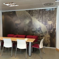 Tesorería General de la Seguridad Social - Cafetería del personal.