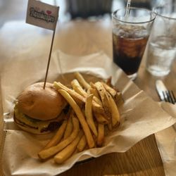 Bareburger - Wagyu Burger Combo