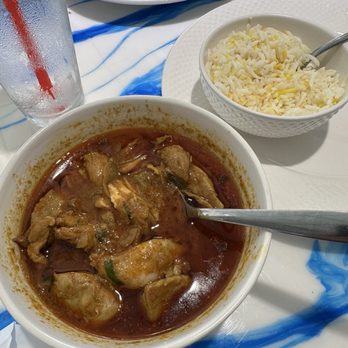 Foodie's Kitchen - Foodie's Special Chicken with unlimited rice. - Indian Near Me - Oklahoma City, Oklahoma