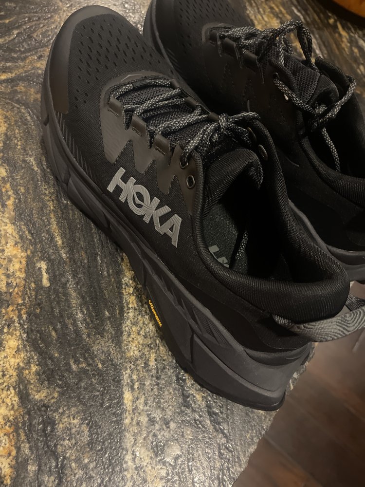 HOKA STORE VENICE Updated September 2024 13 Photos & 18 Reviews