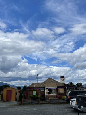 Twin Peaks Drive In by null