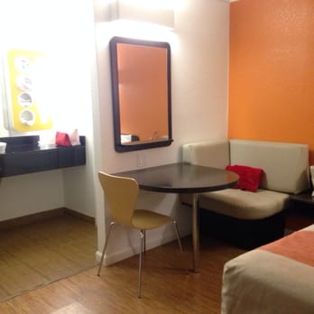 Motel 6 - Convenient sit area - Hotels Near Me - Manteca, California