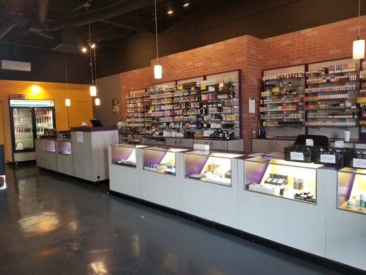 elfbar nachfüll pod läuft aus La Vaperia Vape Shop in Tamaulipas, Mexico - reviews,open hours,photo  spots, things to do main image 0