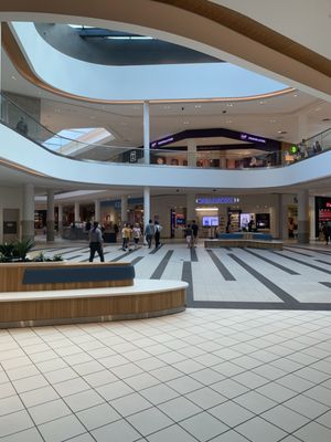 Upper Canada Mall by null