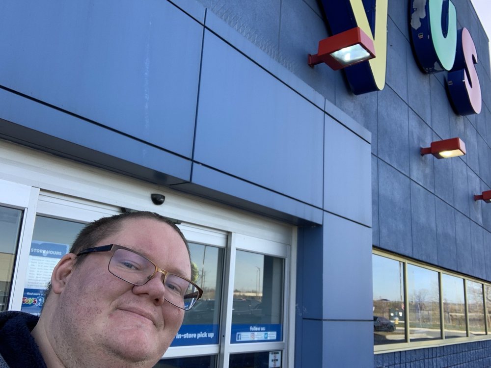 TOYSRUS Updated October 2024 3039 Howard Avenue, Windsor, Ontario