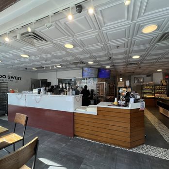 Sunmerry Bakery - Interior - Bakeries Near Me - Fort Lee, New Jersey