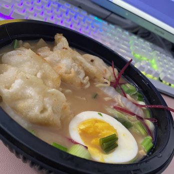 Kameya Ramen & Sushi - Chicken Gyoza Ramen - Ramen Near Me - Chicago, Illinois