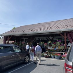 The Amish Village - Local market