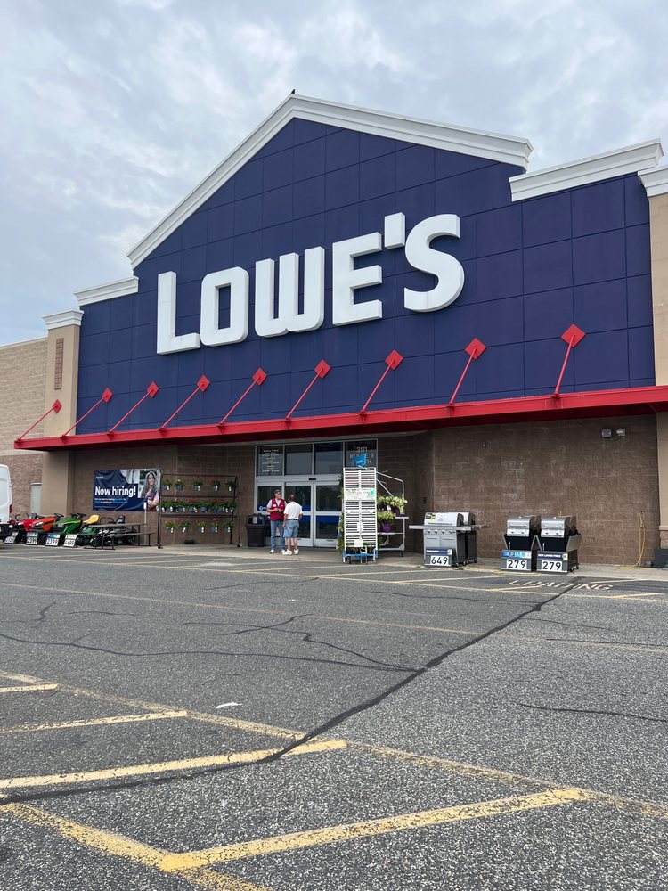 LOWE’S HOME IMPROVEMENT Updated July 2024 26 Reviews 3171 Route 9