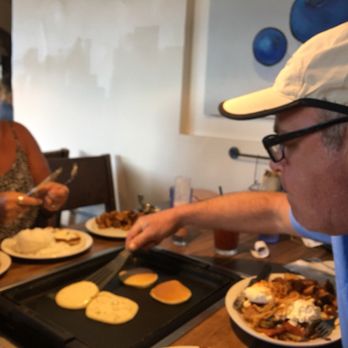 Slappy Cakes - Breakfast & Brunch Near Me - Lahaina, Hawaii Slappy Cakes - Breakfast & Brunch Near Me - Lahaina, Hawaii