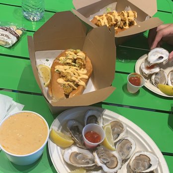Red's Best - Seafood Near Me - Boston, Massachusetts