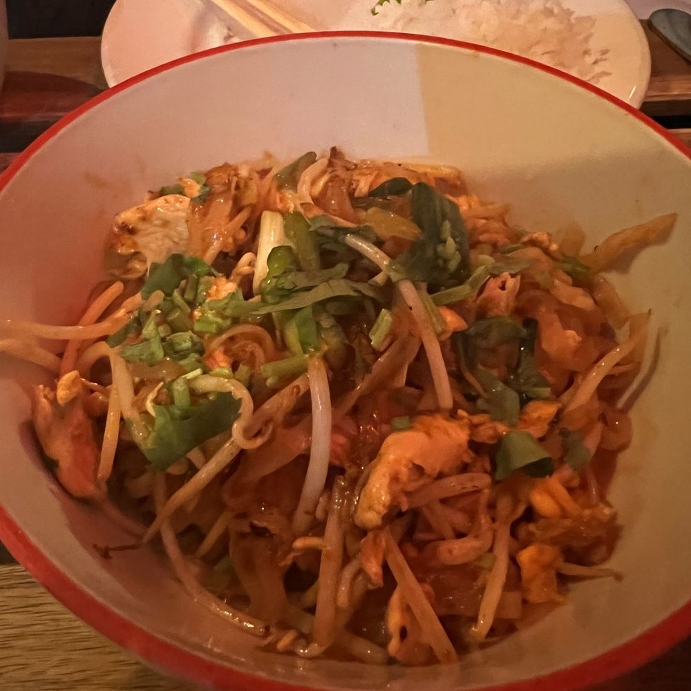 Lung Yai Thai Tapas - Pad Thai - Tapas/Small Plates Near Me - Miami, Florida Lung Yai Thai Tapas - Pad Thai - Tapas/Small Plates Near Me - Miami, Florida