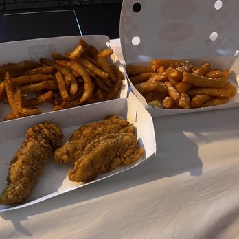 Checkers - two boxes of fried chicken and fries - Fast Food Near Me - Memphis, Tennessee