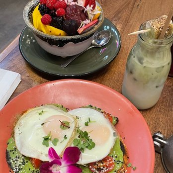 Ojo de Agua - Truffle avocado toast & açaí - Mexican Near Me - Miami, Florida Ojo de Agua - Truffle avocado toast & açaí - Mexican Near Me - Miami, Florida