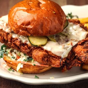 The Tavern on Broadway - Sports Bars Near Me - Prosper, Texas The Tavern on Broadway - Sports Bars Near Me - Prosper, Texas