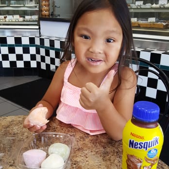 Phoenix Bakery - Thumbs up for mochi ice cream, vanilla, green tea,strawberry and plum - Bakeries Near Me - Los Angeles, California Phoenix Bakery - Thumbs up for mochi ice cream, vanilla, green tea,strawberry and plum - Bakeries Near Me - Los Angeles, California