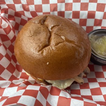 Yonah Burger - Burgers Near Me - Cleveland, Georgia