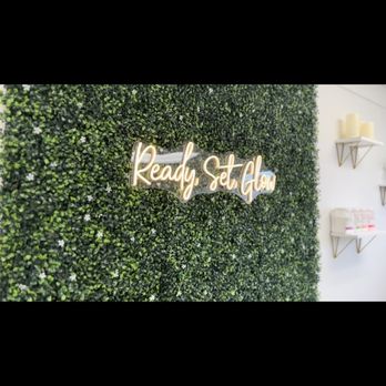 Ready Set Glow Esthetics - Estheticians Near Me - Minneapolis, Minnesota Ready Set Glow Esthetics - Estheticians Near Me - Minneapolis, Minnesota