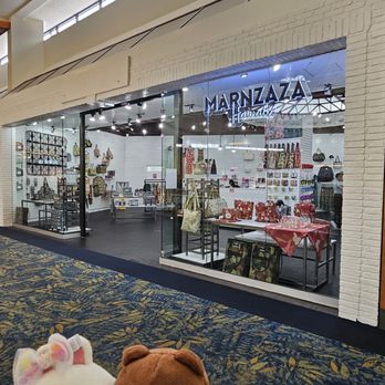 Marnzaza Hawaii - Outside - Accessories Near Me - Kaneohe, Hawaii Marnzaza Hawaii - Outside - Accessories Near Me - Kaneohe, Hawaii