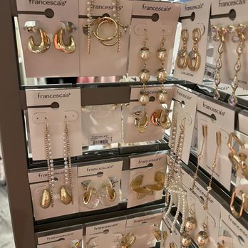 Francesca's - Earrings - Women's Clothing Near Me - Mashantucket, Connecticut