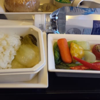 All Nippon Airways - Veggie dinner... - Airlines Near Me - Chicago, Illinois