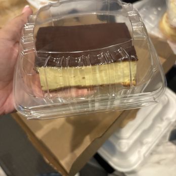 Cracovia Polish Restaurant - Viennese cheesecake - Polish Near Me - Spring Hill, Florida
