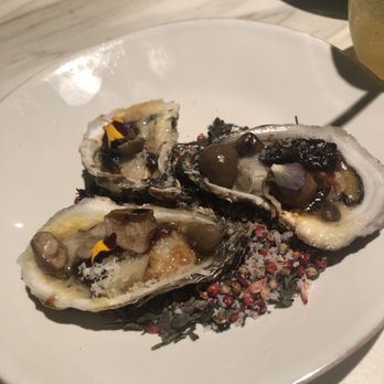 Falling Rabbit - Oysters as first entree - New American Near Me - Duluth, Georgia