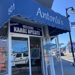 Antonia's Boutique & Gifts